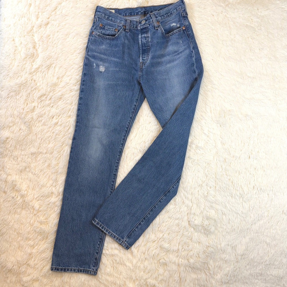 Levi's 501 Jeans Women W28 L30 Blue Perfectly worn in Straight Leg Denim
